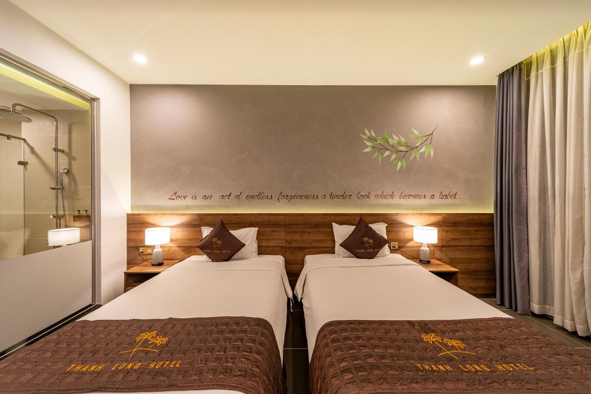 Thanh Long - Bach Dang 3*